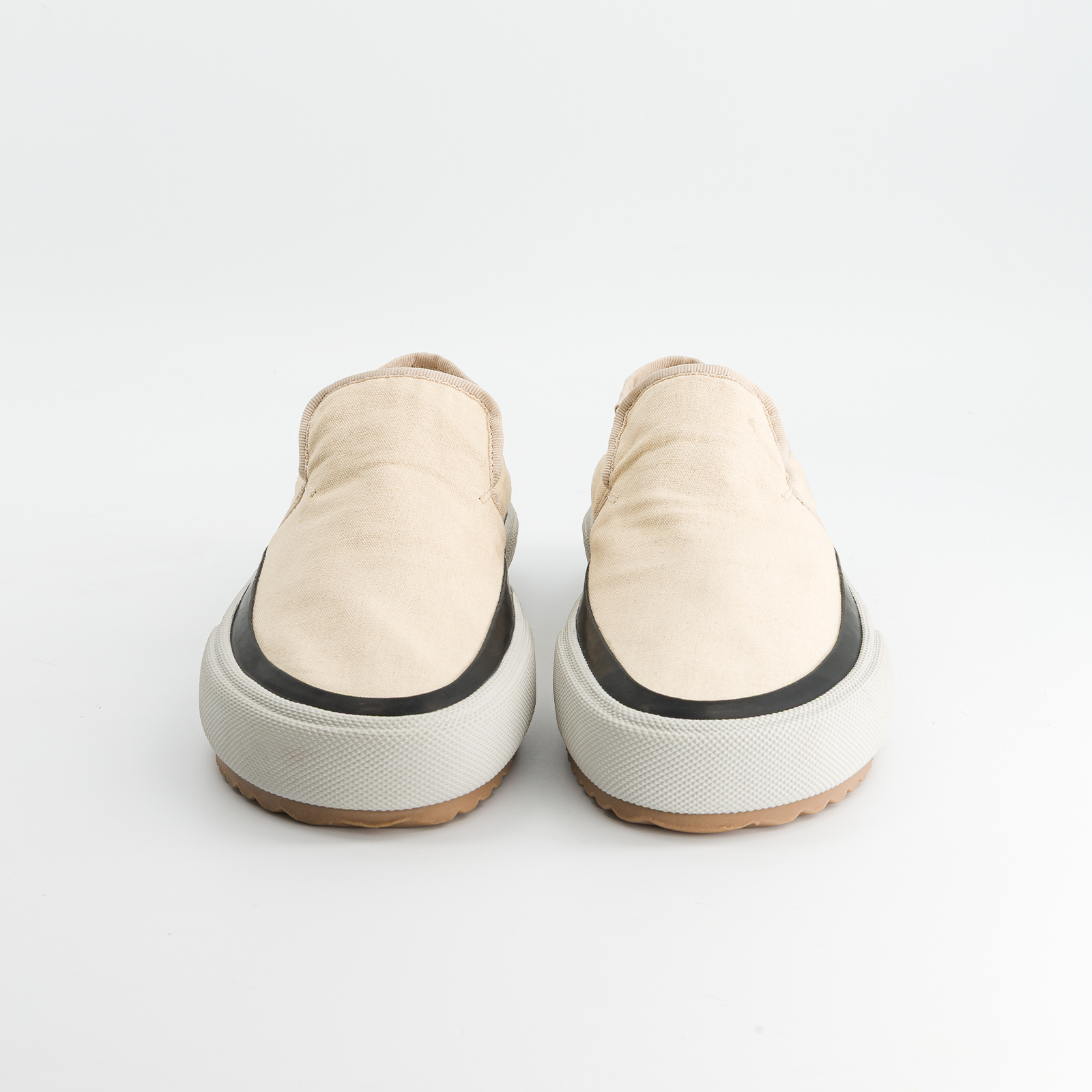ECRU CANVAS/BLACK LIP - Front